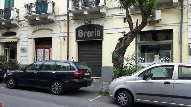 Negozi botteghe a Messina (Messina) — foto 1