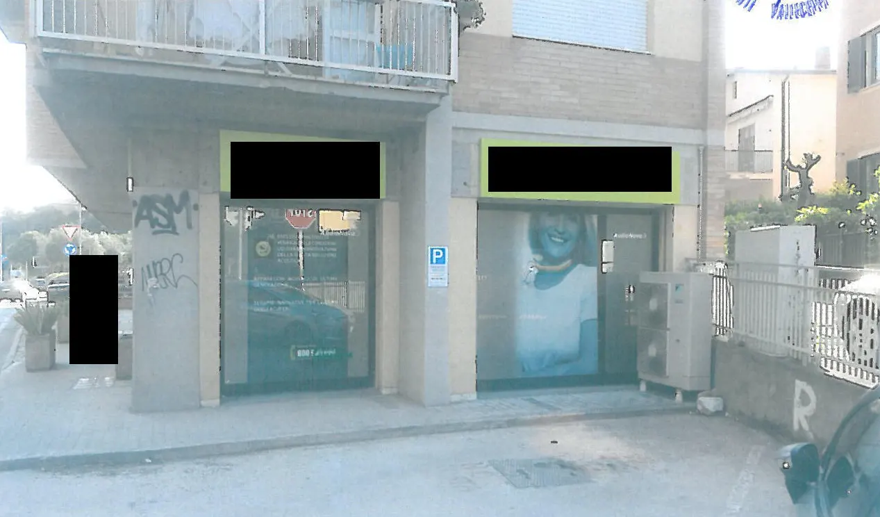 Negozio a Perugia (Perugia) — foto 1