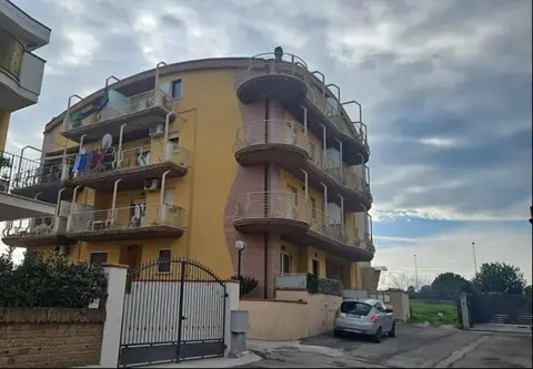 Magazzini e deposito