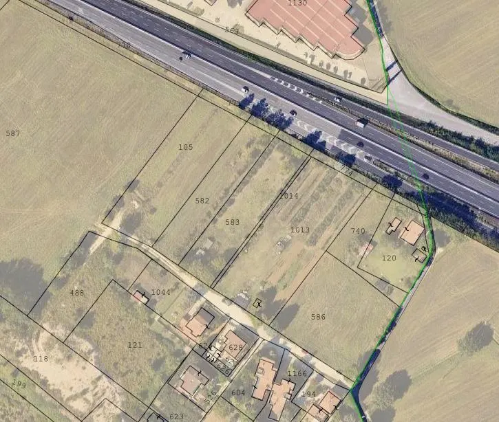 Terreno a Foligno (Perugia) — foto 1
