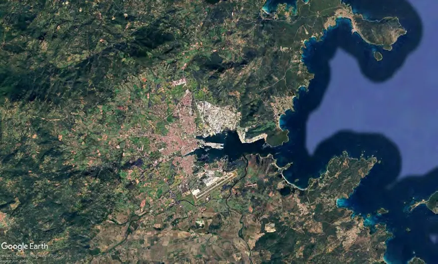 Negozi botteghe a Olbia (Sassari) — foto 1