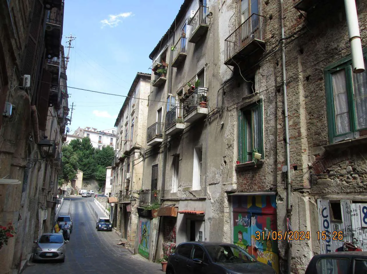Appartamento a Cosenza (Cosenza) — foto 1