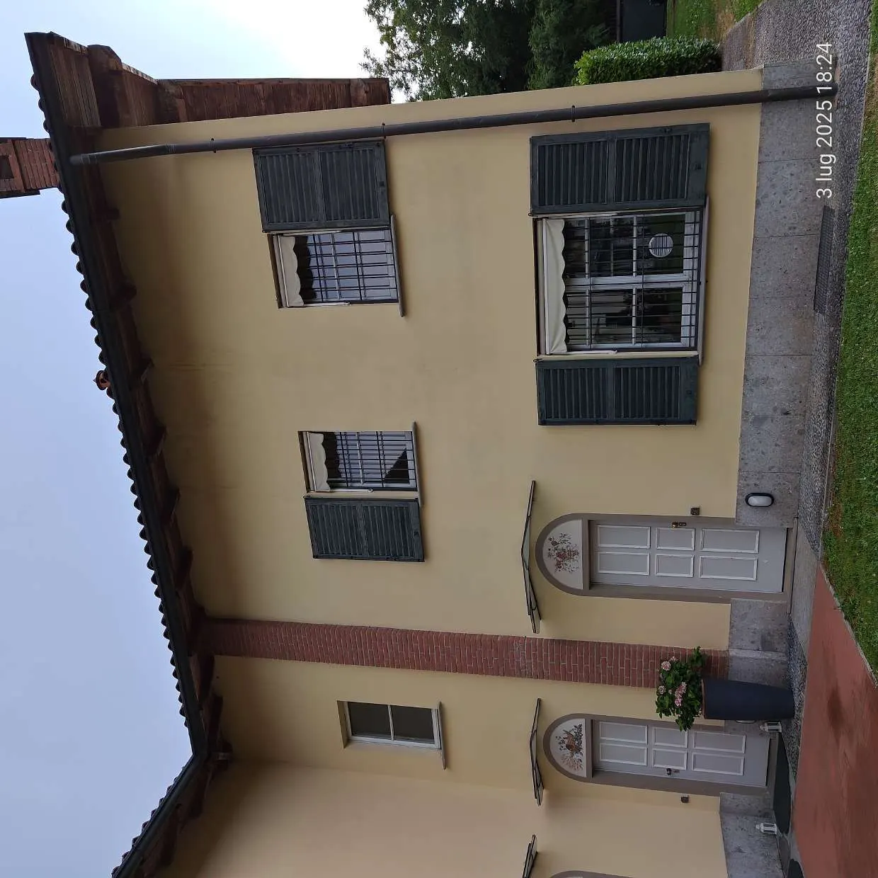 Villino a Villasanta (Monza e della Brianza) — foto 1