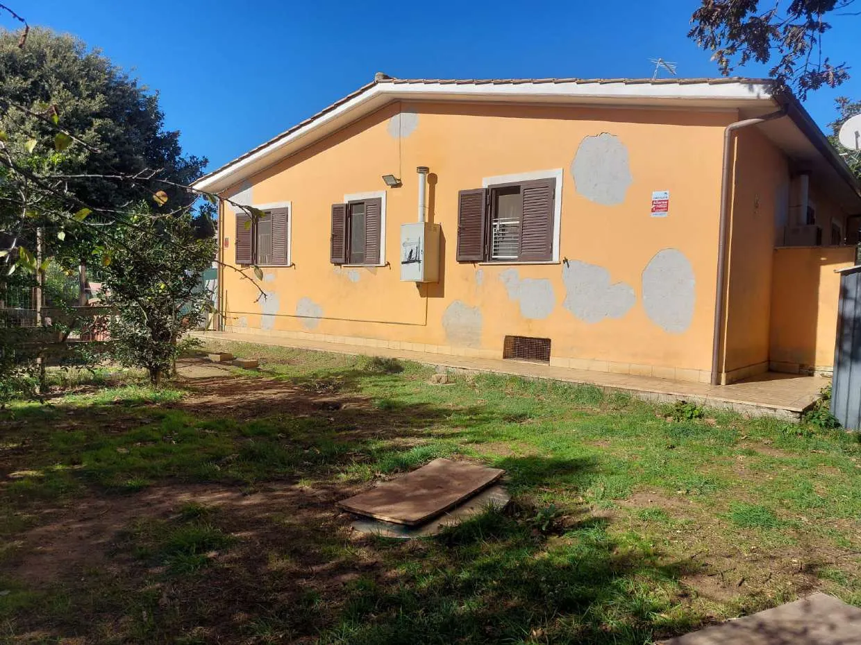 Appartamento a Aprilia (Latina) — foto 1
