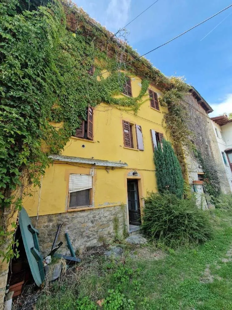 Fabbricato a Garbagna (Alessandria) — foto 1