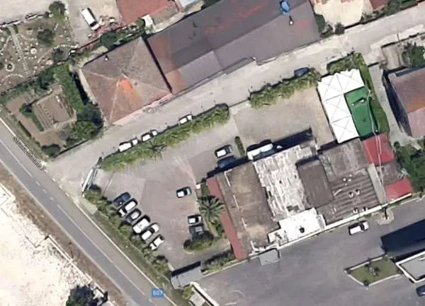 Fabbricati commerciali a Benevento (Benevento) — foto 1