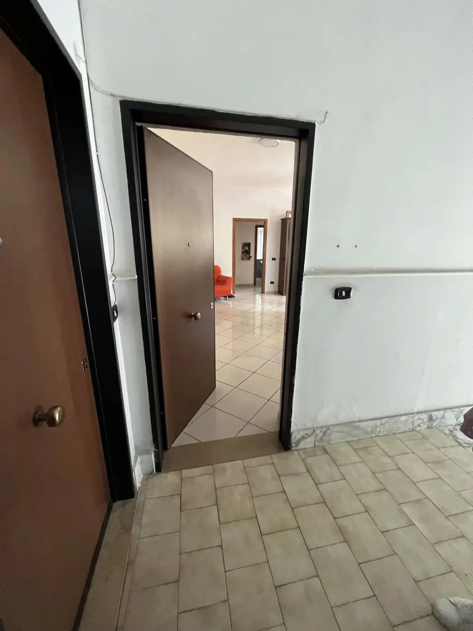 Deposito a Mugnano di Napoli (Napoli) — foto 1