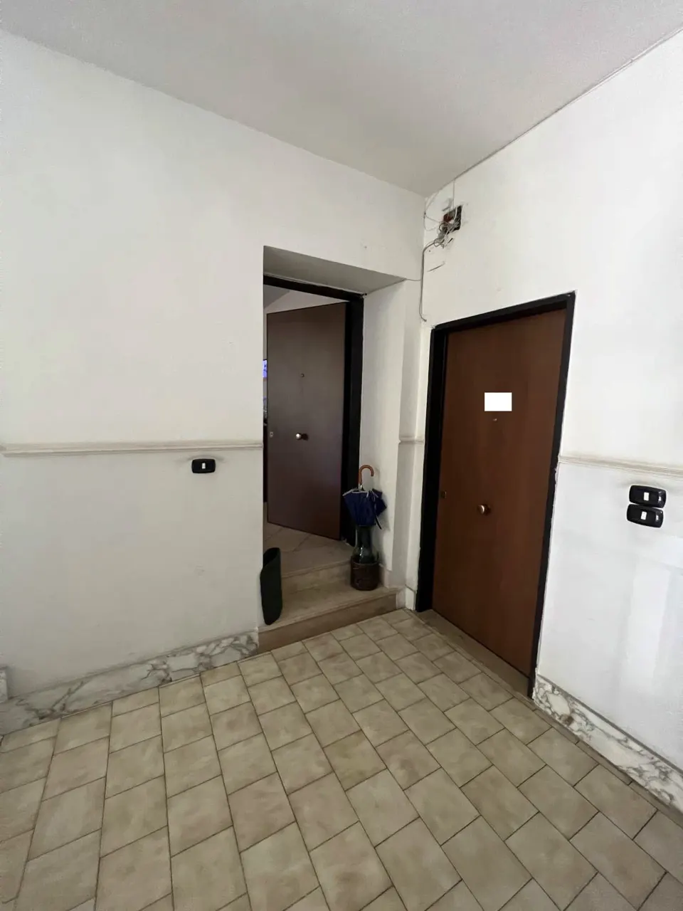 Deposito a Mugnano di Napoli (Napoli) — foto 1