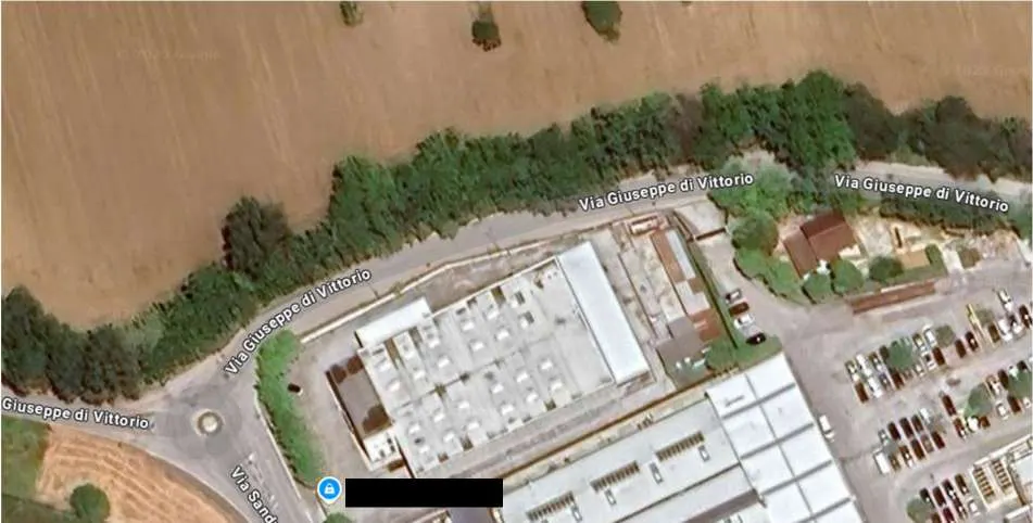 Fabbricati costruiti per esigenze ind a Civitanova Marche (Macerata) — foto 1