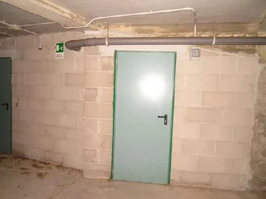 Garage autorimessa a Tarquinia (Viterbo) — foto 1