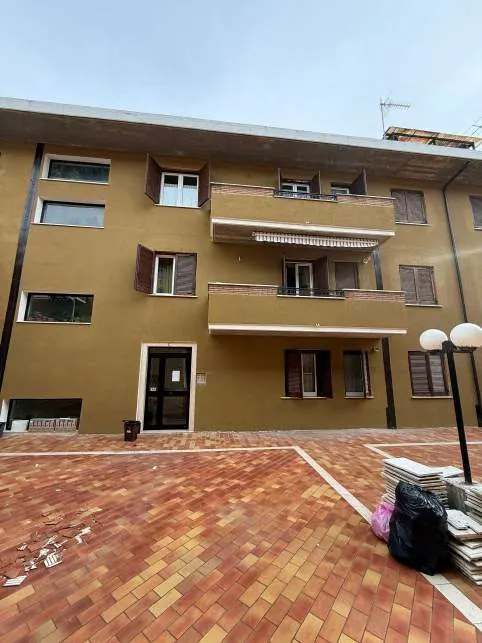 Appartamento a Magliano de' Marsi (L'Aquila) — foto 1