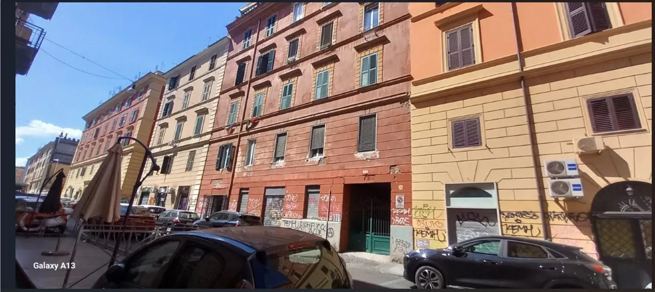 Abitazione popolare a Roma (Roma) — foto 1