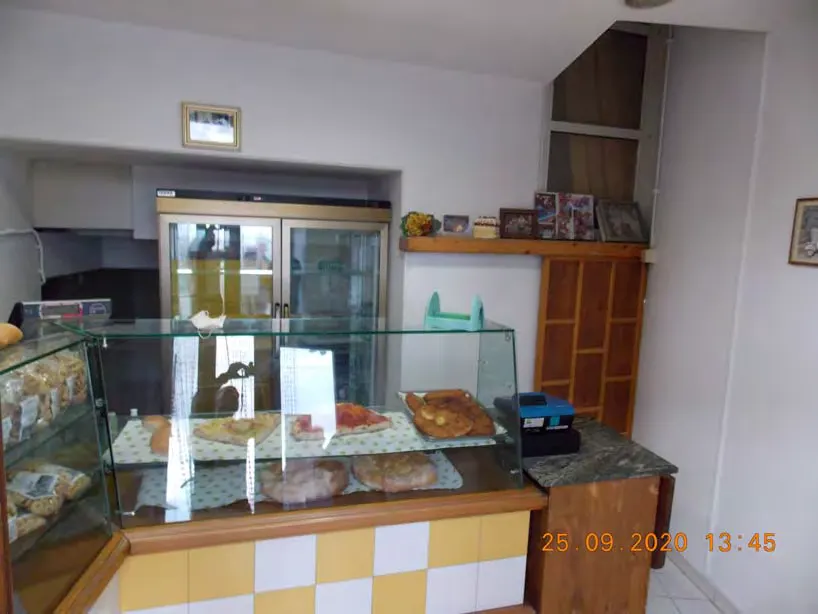 Negozi botteghe a Lauria (Potenza) — foto 1