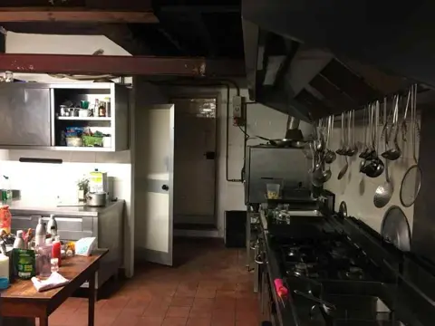 Fabbricato rurale