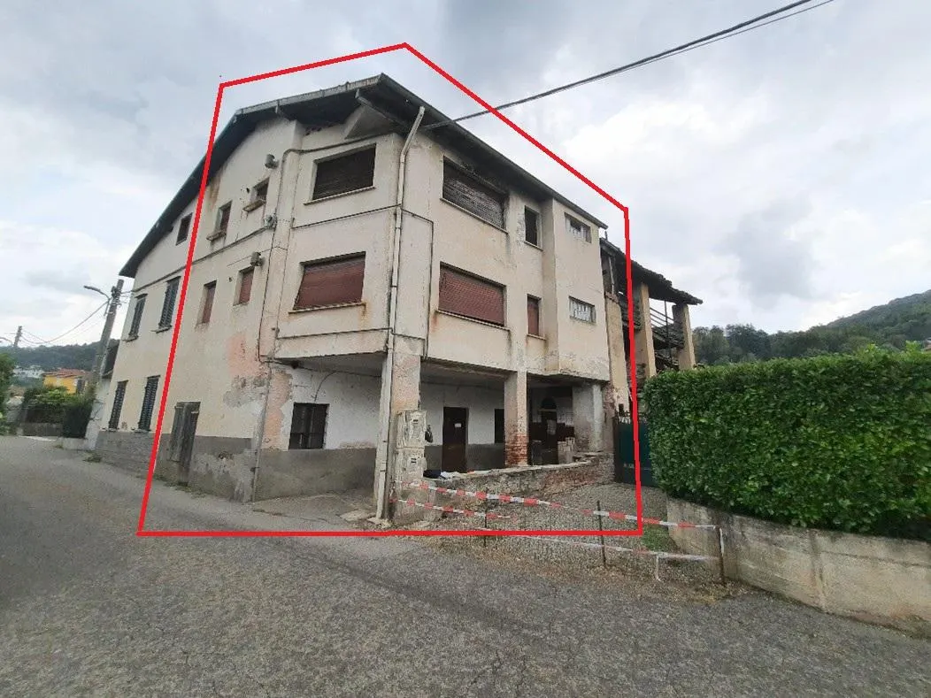 Appartamento a Grantola (Varese) — foto 1
