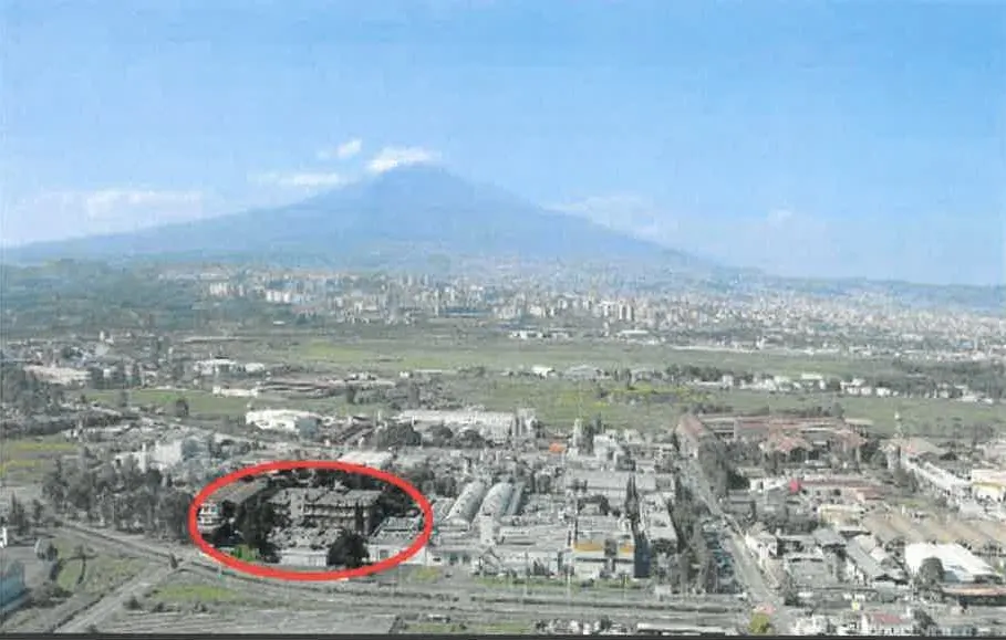 Fabbricati costruiti per esigenze ind a Catania (Catania) — foto 1