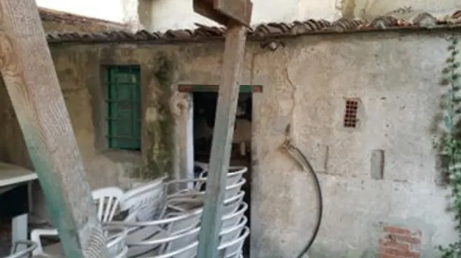 Uffici e studi a Cascina (Pisa) — foto 1