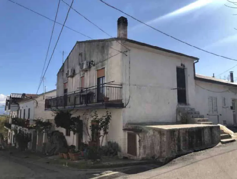 Appartamento a Lattarico (Cosenza) — foto 1