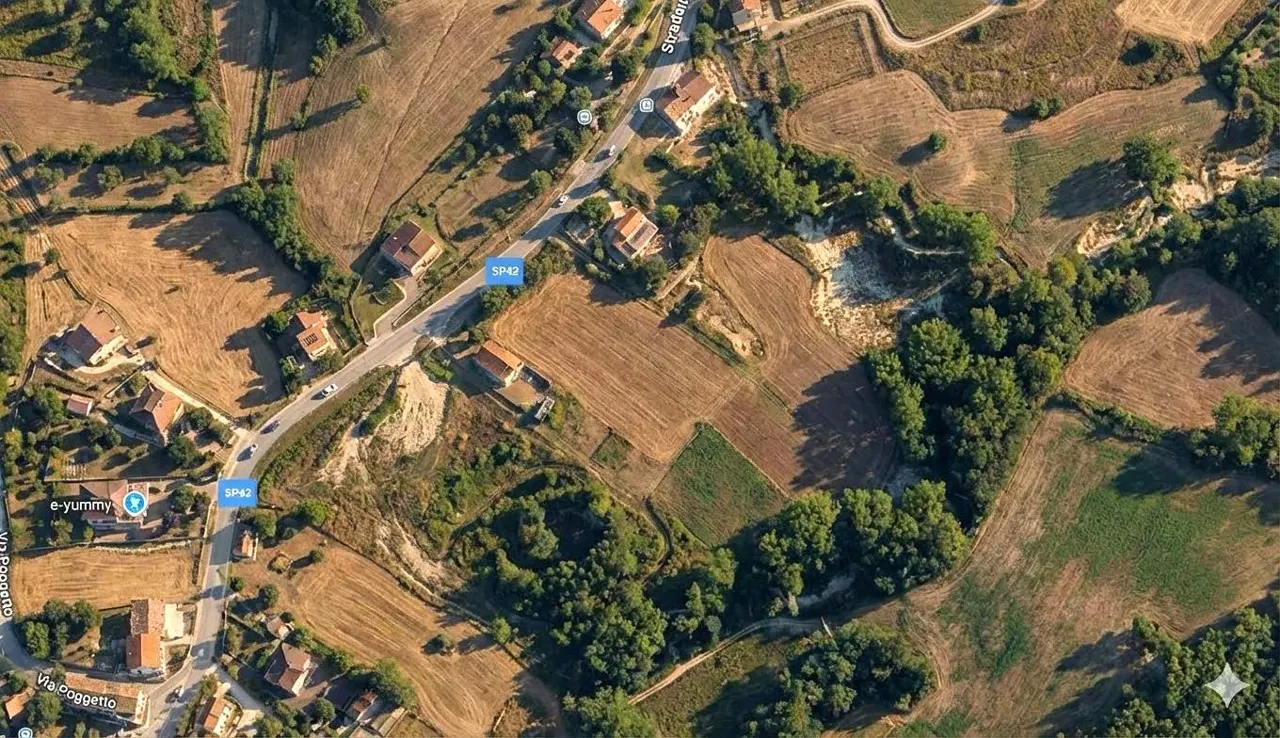 Terreno a Serra Sant'Abbondio (Pesaro e Urbino) — foto 1
