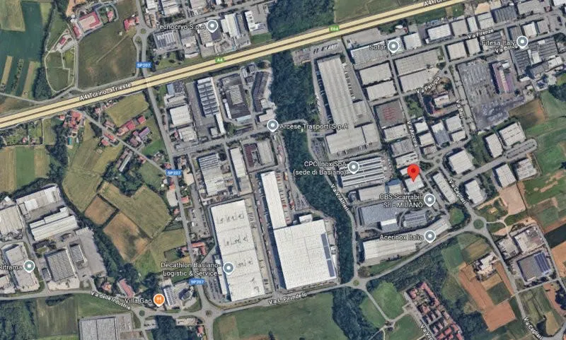 Fabbricati costruiti per esigenze ind a Trezzano Rosa (Milano) — foto 1