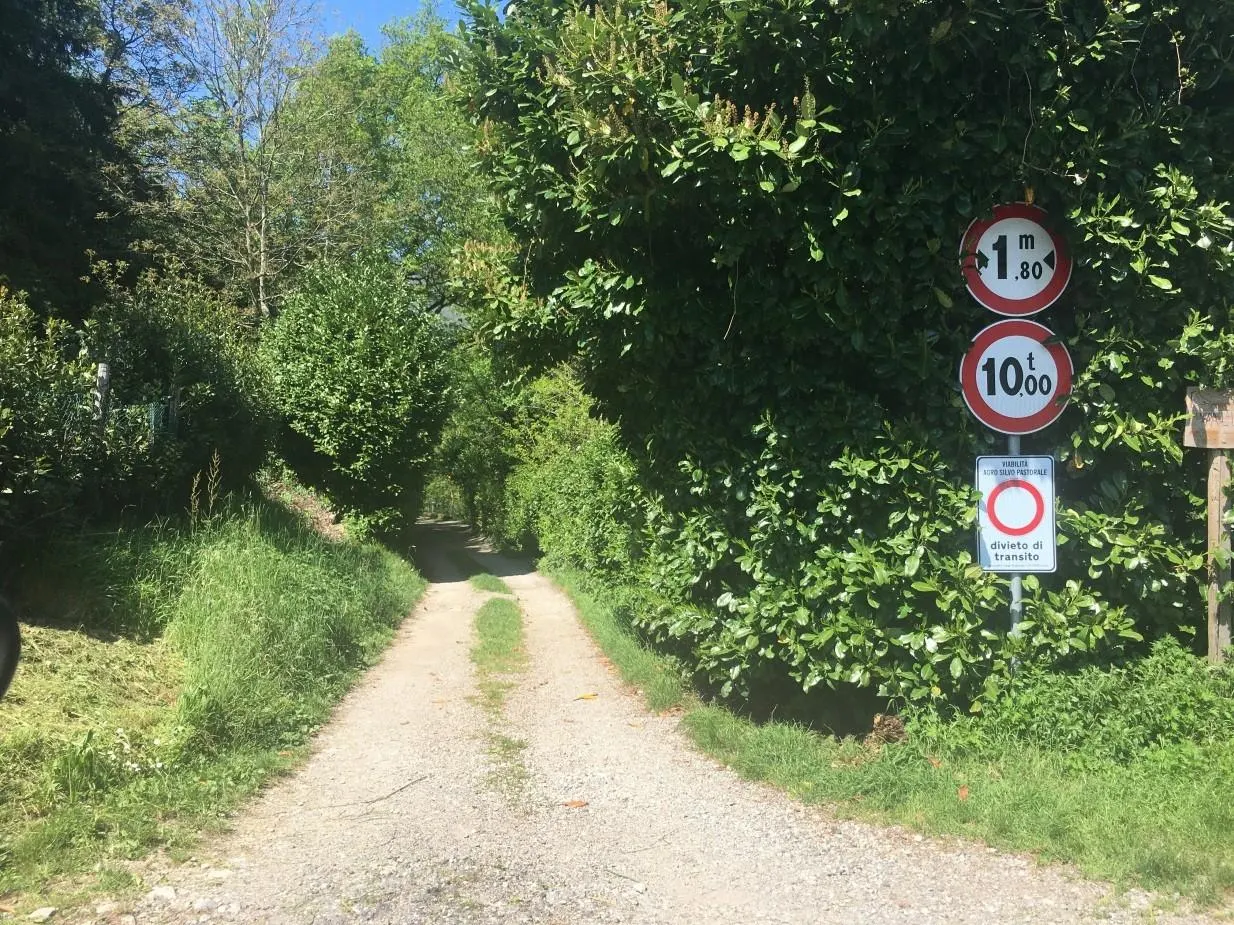 Terreno a Tavernerio (Como) — foto 1