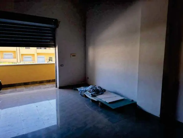 Fabbricati commerciali a Macchia d'Isernia (Isernia) — foto 1