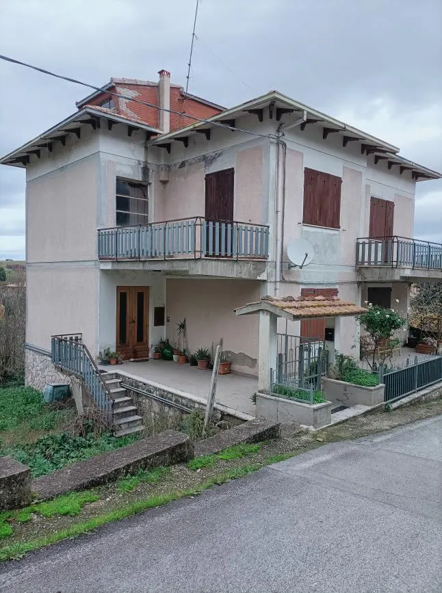 Appartamento a San Lorenzo in Campo (Pesaro e Urbino) — foto 1