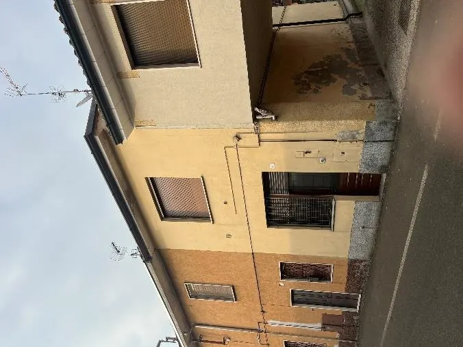 Abitazione popolare a Casalpusterlengo (Lodi) — foto 1