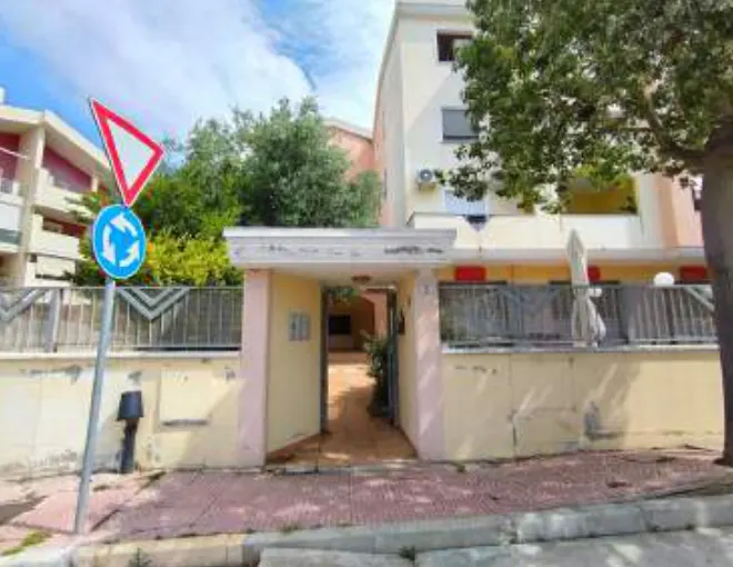 Uffici e studi a Quartu Sant'Elena (Cagliari) — foto 1