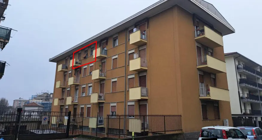 Appartamento a Busto Arsizio (Varese) — foto 1
