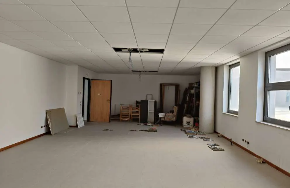 Uffici e studi a Este (Padova) — foto 1