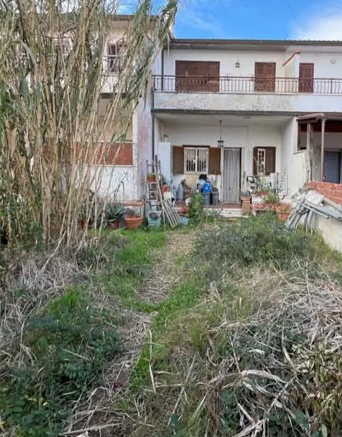 Villa a Ardea (Roma) — foto 1