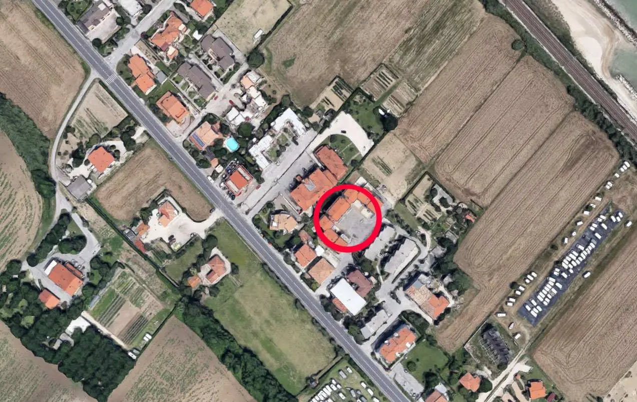 Terreno a Mondolfo (Pesaro e Urbino) — foto 1