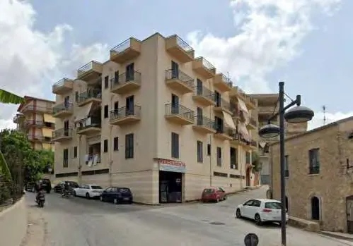 Appartamento civile a Favara (Agrigento) — foto 1