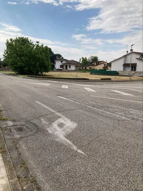 Terreno a Curtatone (Mantova) — foto 1