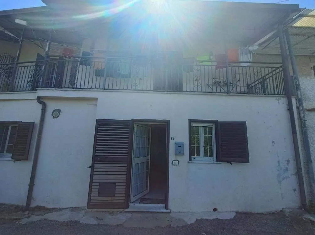 Appartamento a Montalto Uffugo (Cosenza) — foto 1