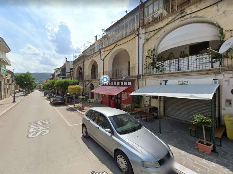 Negozi botteghe a Tolve (Potenza) — foto 1
