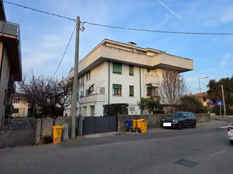 Magazzini e deposito