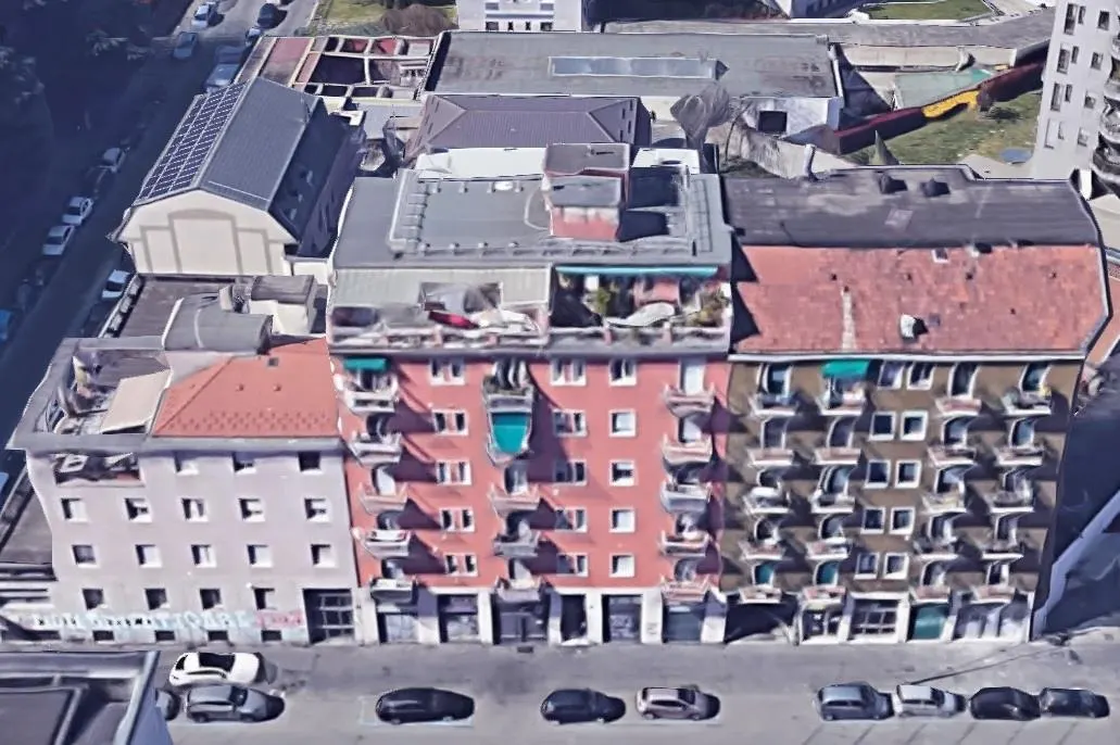 Negozio a Milano (Milano) — foto 1