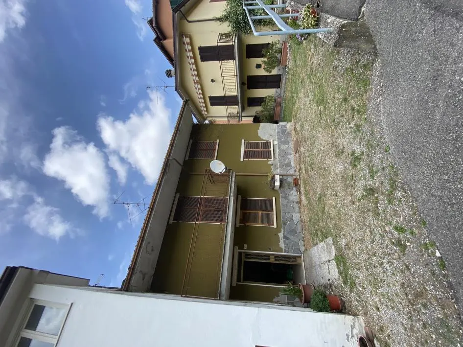 Appartamento a Rivergaro (Piacenza) — foto 1