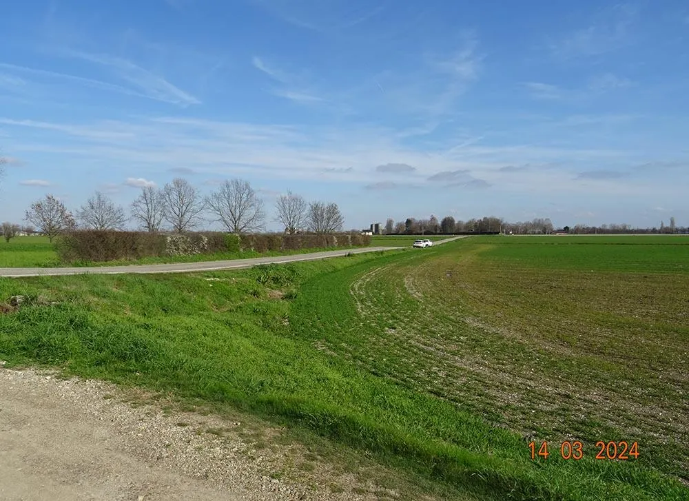 Terreno a Vigevano (Pavia) — foto 1
