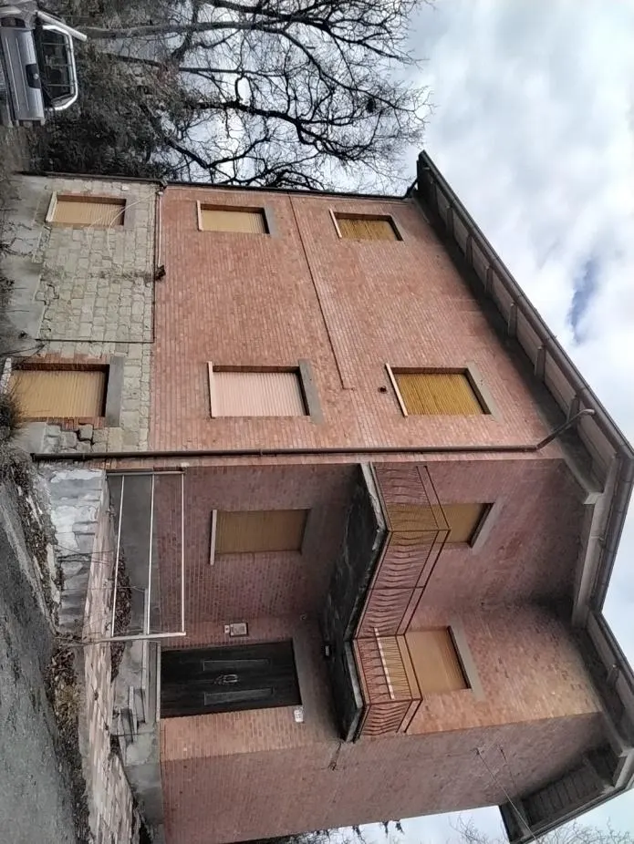 Appartamento civile a Baiso (Reggio Emilia) — foto 1