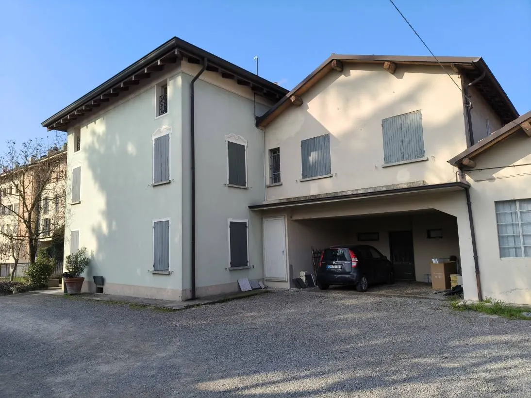 Uffici e studi a Cavriago (Reggio Emilia) — foto 1
