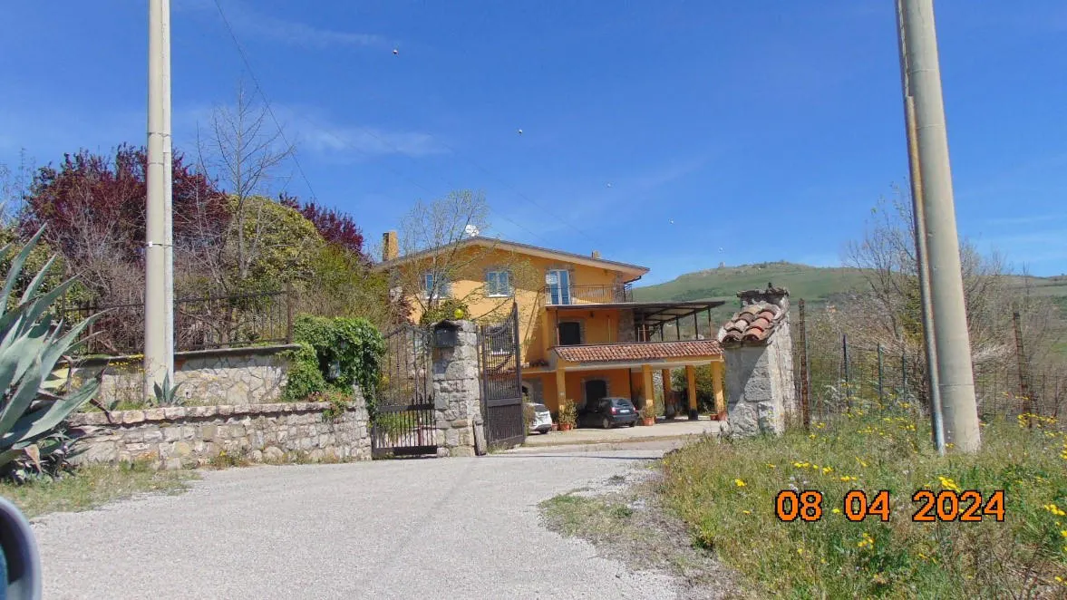 Appartamento civile a Satriano di Lucania (Potenza) — foto 1