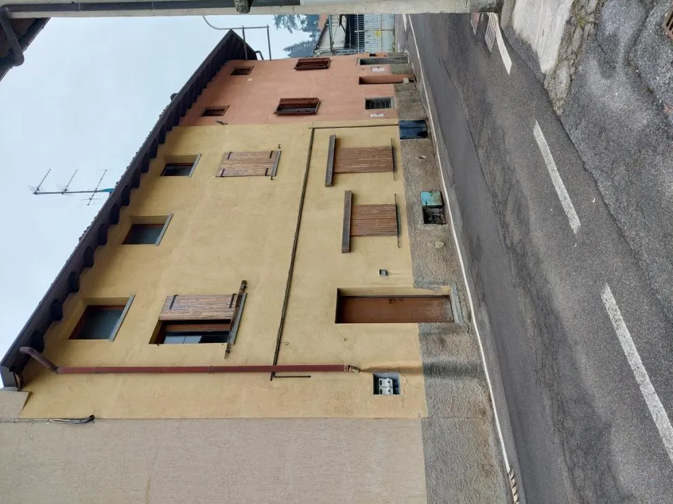 Appartamento a Valbrona (Como) — foto 1
