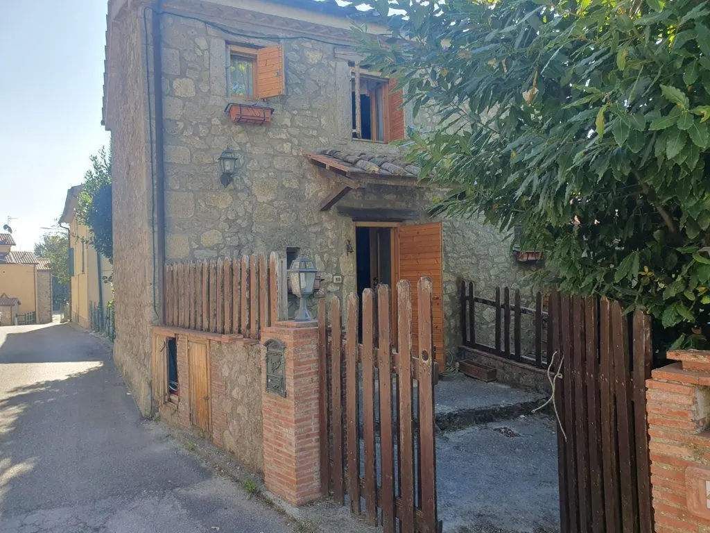 Appartamento a Santa Fiora (Grosseto) — foto 1