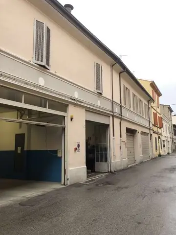 Magazzini e deposito