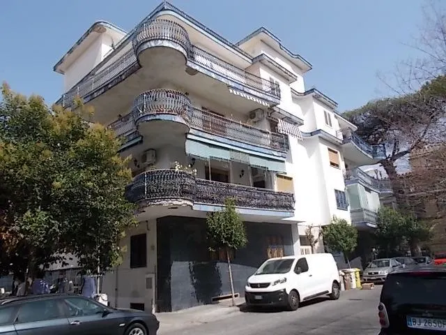 Appartamento civile a Napoli (Napoli) — foto 1
