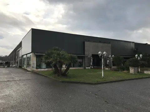 Fabbricati commerciali