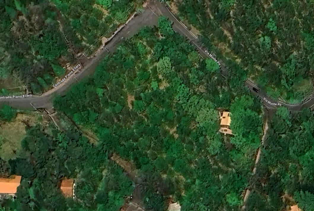 Terreno a Pedara (Catania) — foto 1